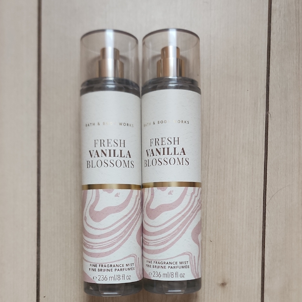 Bath & Body Works Fresh Vanilla Blossoms Mist X2